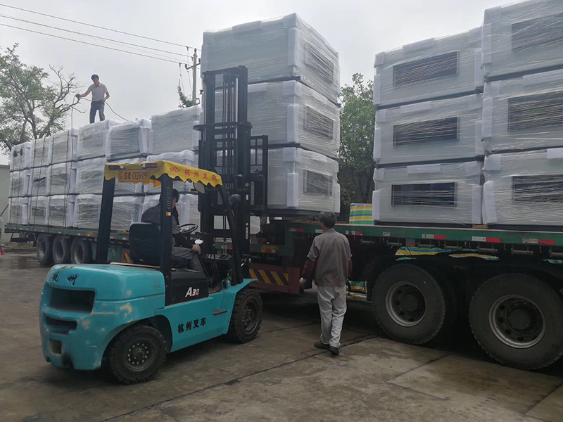 恒溫恒濕空調發(fā)貨.jpg 恒溫恒濕空調發(fā)貨.jpg